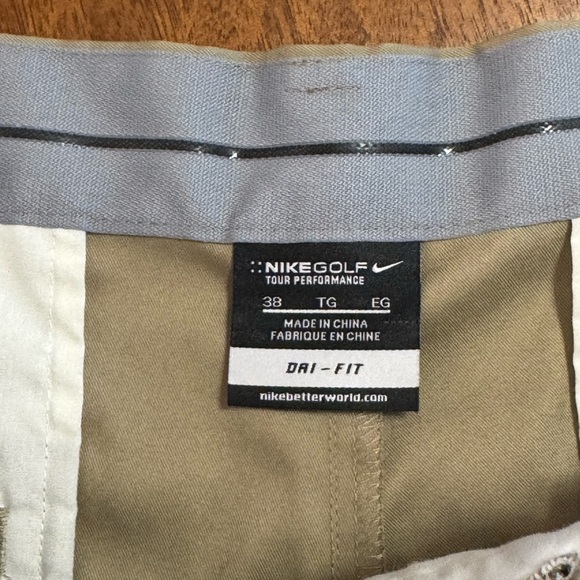 Men’s Golf Shorts - 38 - Picture 7 of 12